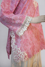 Zeb e Gul – Gulabi Shaam | Lace-Yoke Printed Lawn 2-Piece Suit