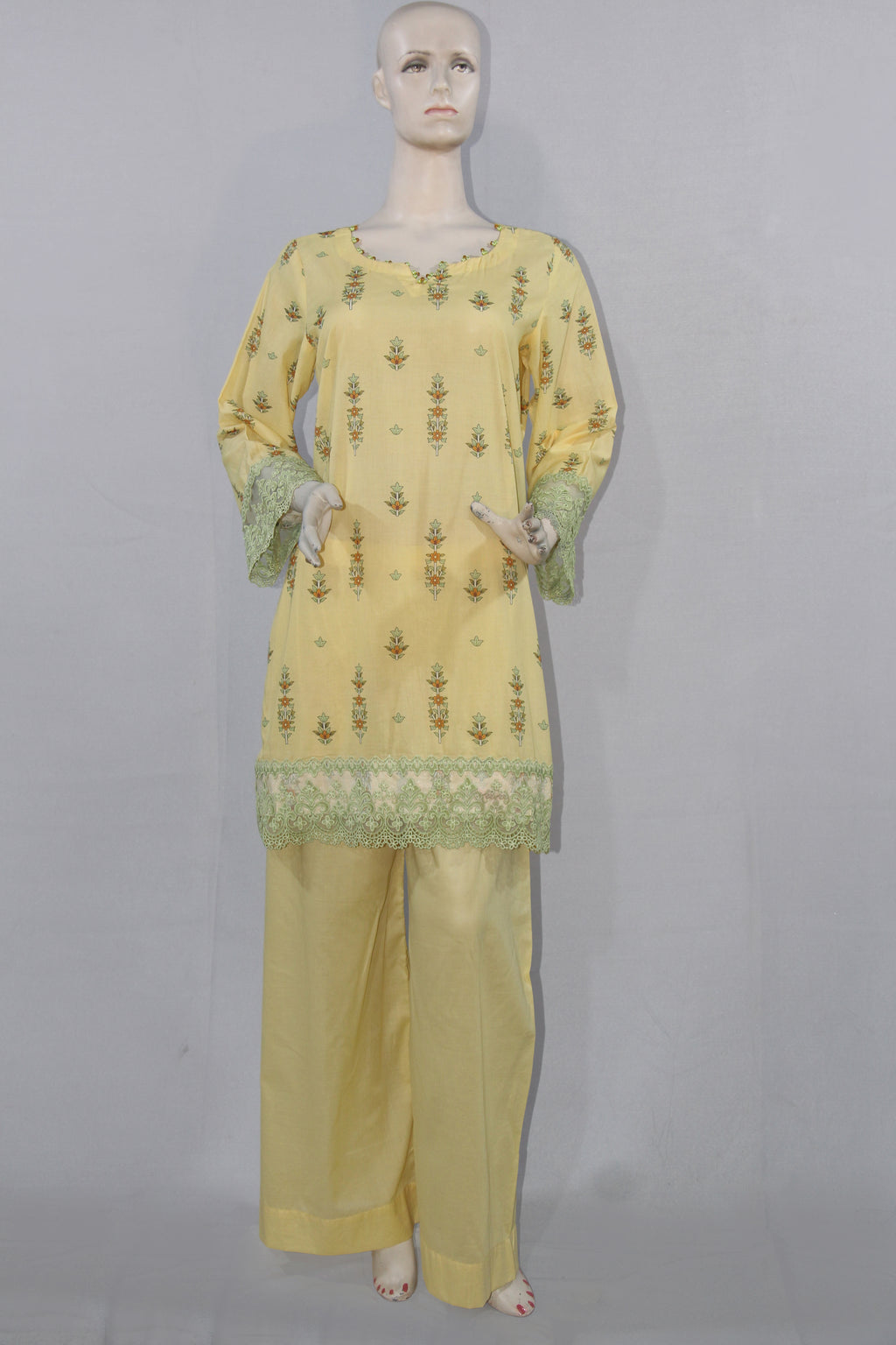 Zeb e Gul – Zard Bahar | Lace-Trim Lawn 2-Piece Suit